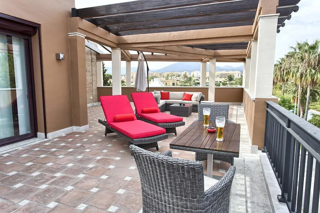 Casablanca Beach Apartment Marbella
