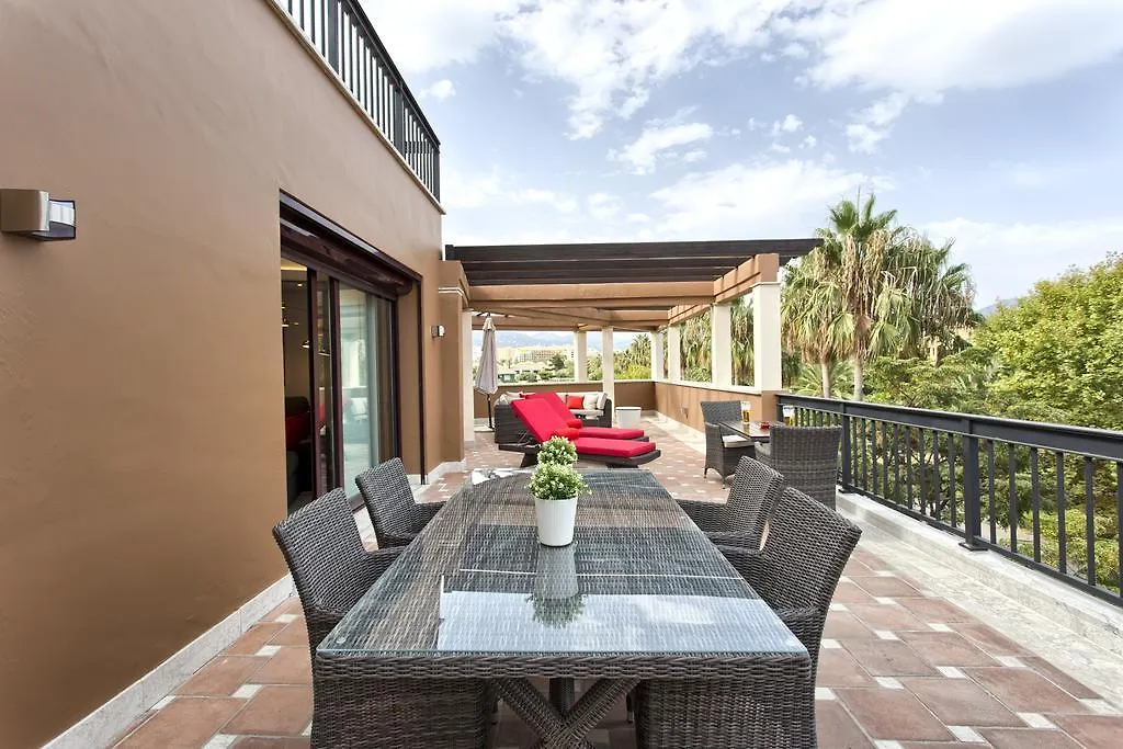 Casablanca Beach Apartment Marbella