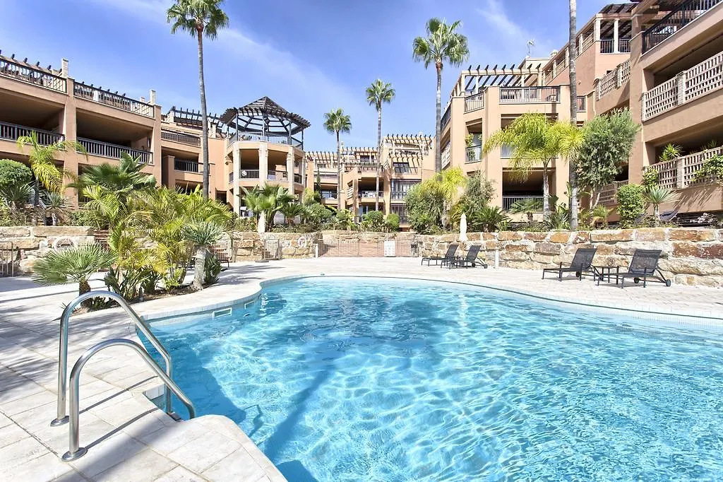 Casablanca Beach Apartment Marbella