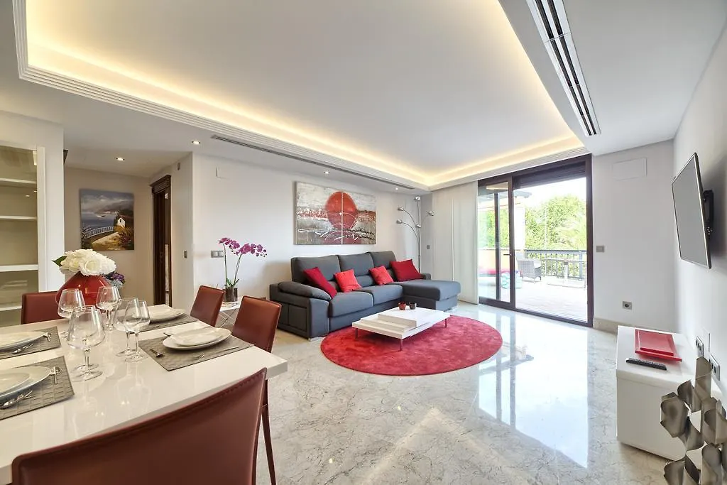 Casablanca Beach Apartment Marbella